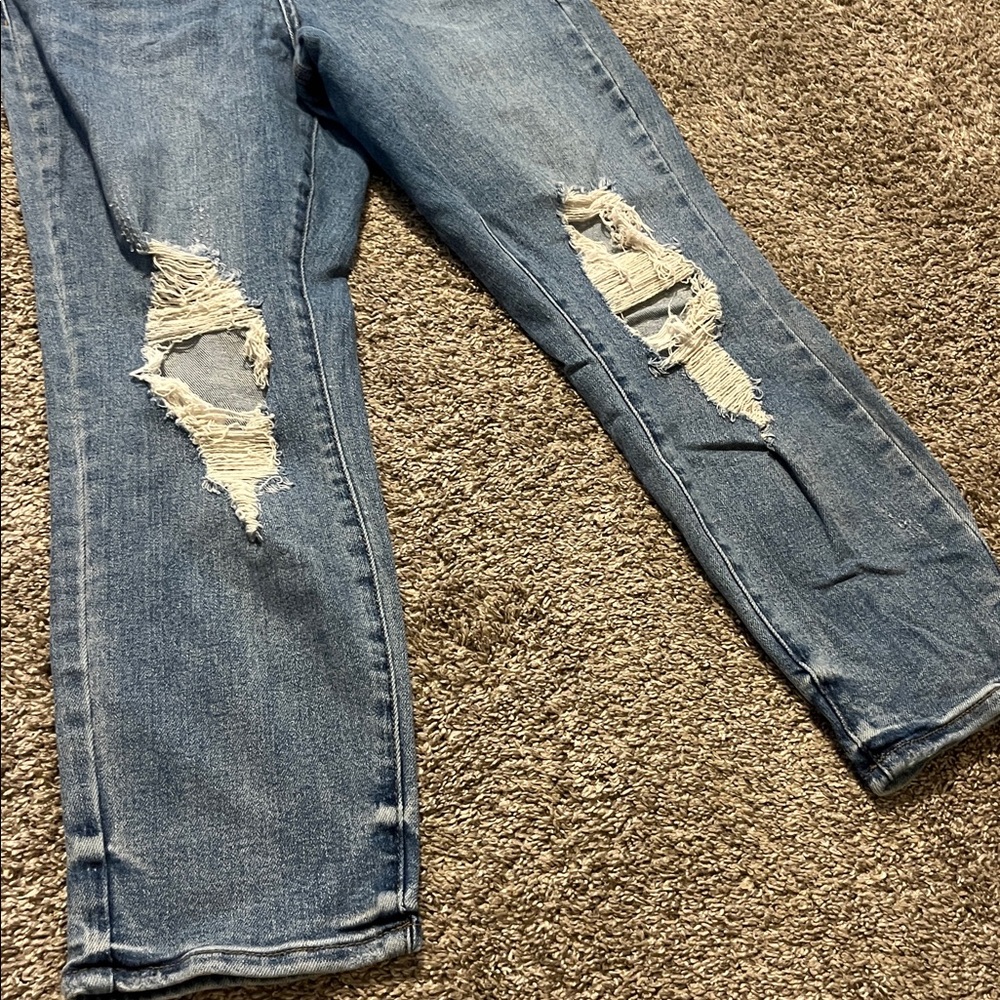 Judy Blue Women’s Boyfriend Fit High Rise Distressed Jeans Size 9/29 - Picture 2 of 7